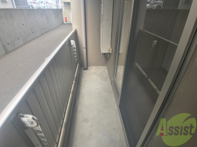 バルコニー　お洗濯もたくさん出来そうな広さのバルコニーですね