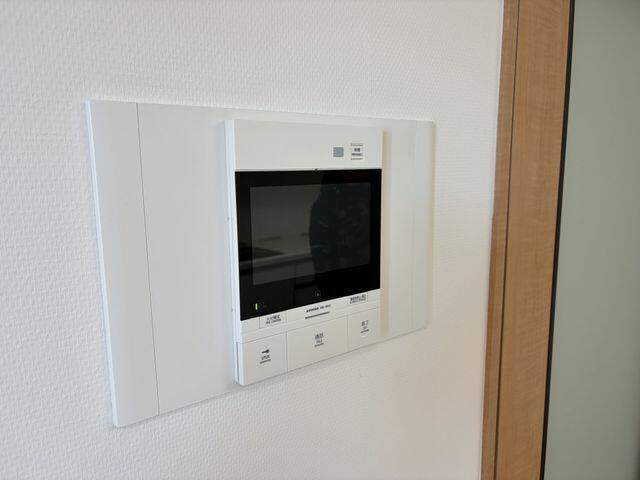 セキュリティ　モニター付きインターホン