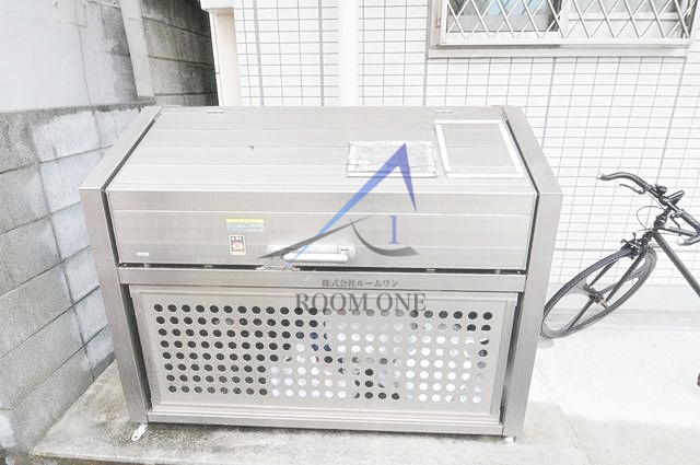 その他共有部分　敷地内ごみ置き場です。