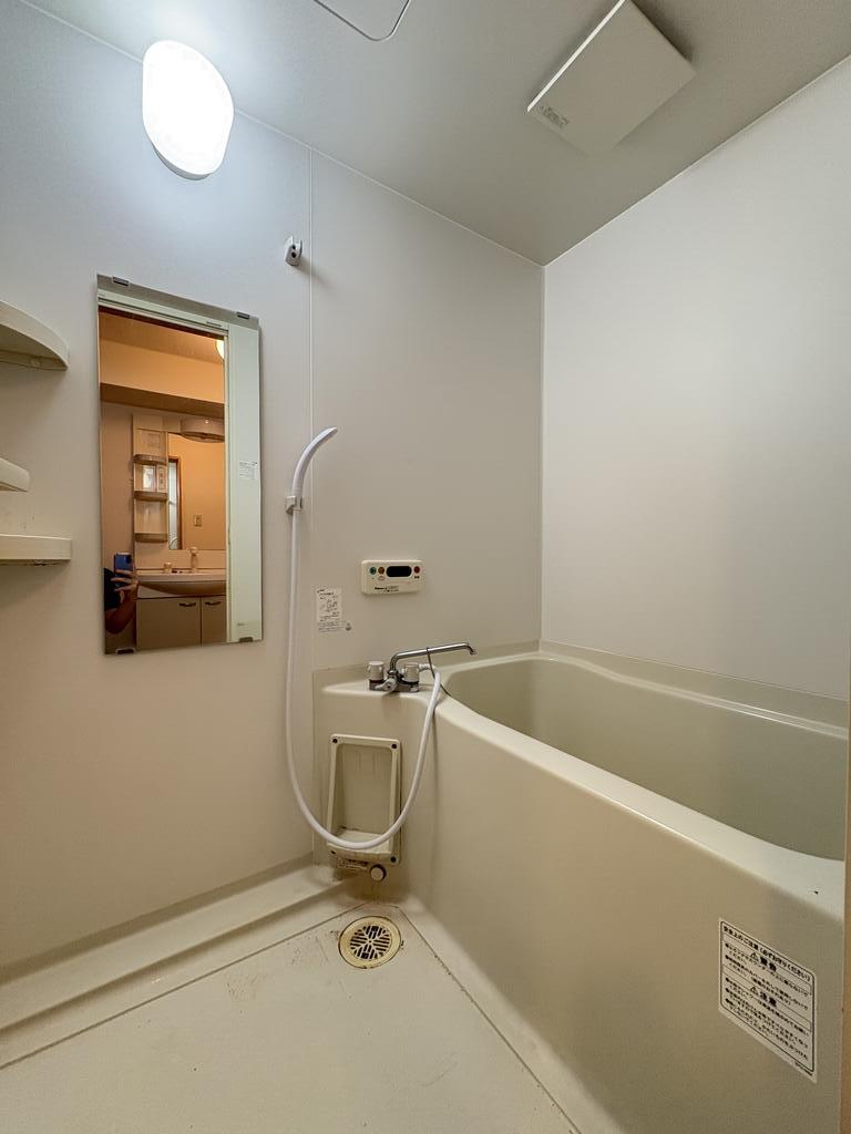 バス・シャワールーム　◆こちらの物件のお問合わせは、蕪木不動産へお問合せ下さい◆