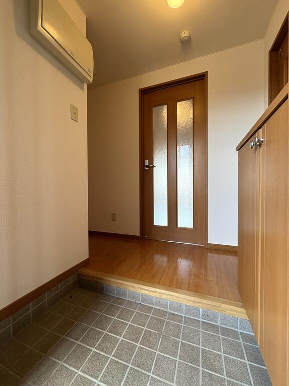 玄関　◆こちらの物件のお問合わせは、蕪木不動産へお問合せ下さい◆