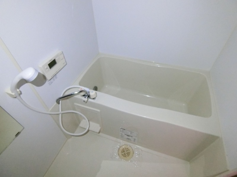 バス・シャワールーム　図面と現状に相違がある場合には現状を優先