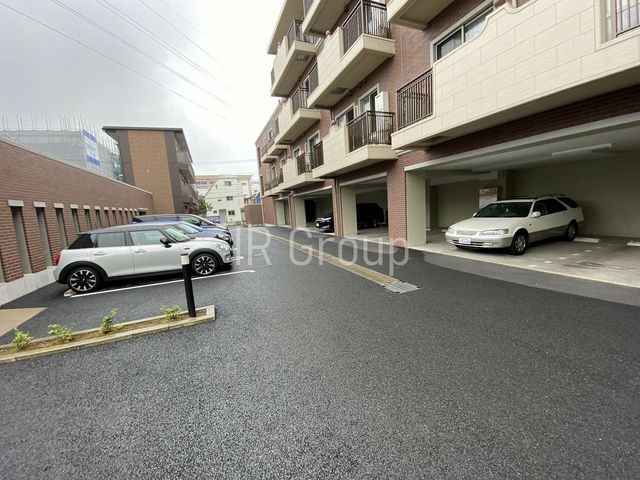 駐車場　駐輪場