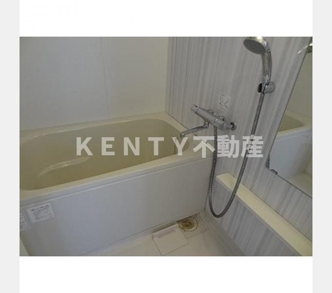 バス・シャワールーム　お風呂で日々の疲れを落としましょう