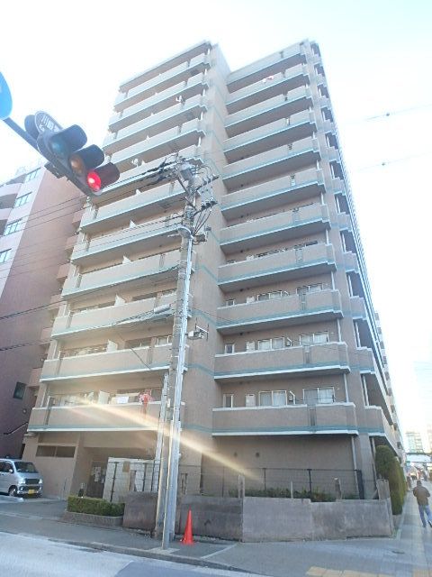 建物外観　★オートロック付きマンションです★