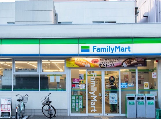 コンビニ　ファミリーマート墨田亀沢二丁目店（コンビニ）まで289m