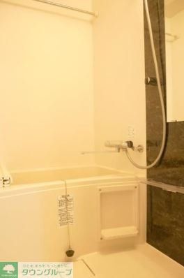 バス・シャワールーム　洗面