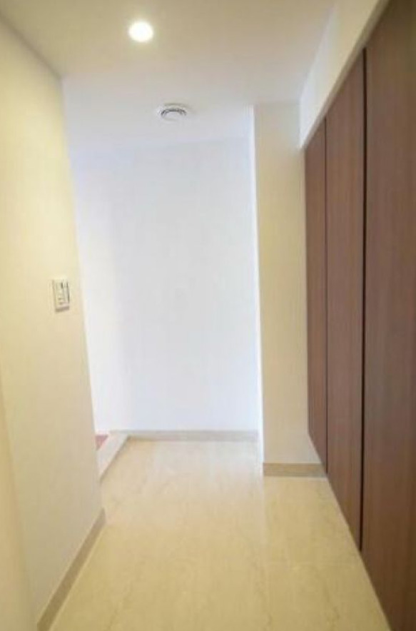 玄関　＊別部屋参考写真