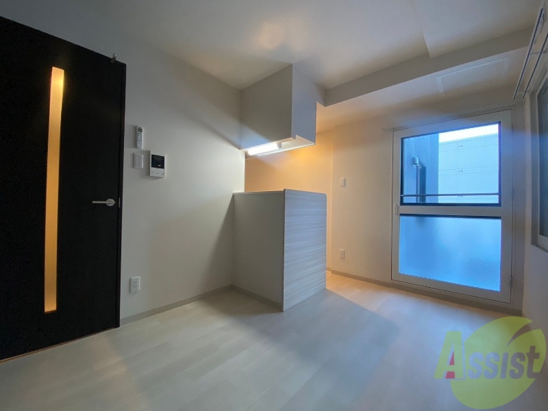 居室・リビング　広くてきれいなリビングです！快適に過ごせそうですね。