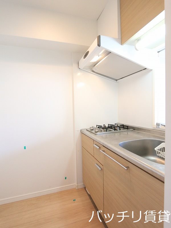 キッチン　写真は、別号室イメージの為現状を優先いたします