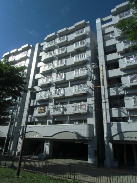 建物外観　☆地下鉄東西線「南郷7丁目」駅まで徒歩4分！