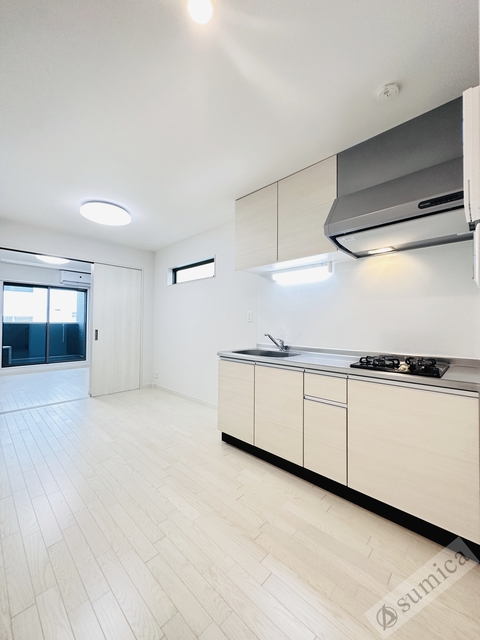 居室・リビング　扉を開ければこの解放感＾０＾さぁどう使いましょうか。。。