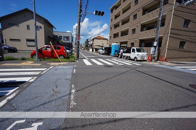 その他　前面道路（その他）まで5m