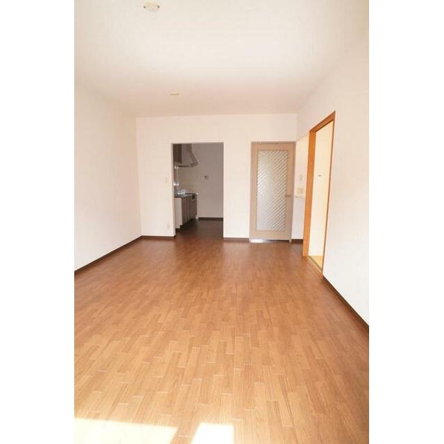 居室・リビング　リビング広々♪