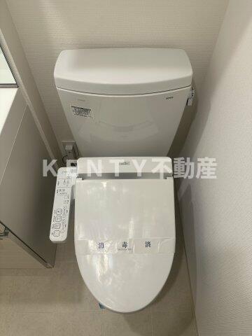 トイレ　落ち着いたトイレです