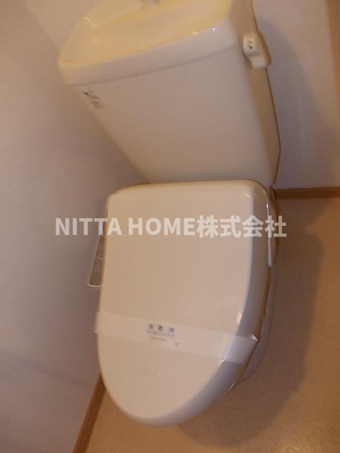 トイレ　温水洗浄付きのトイレです◇