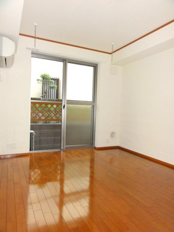 居室・リビング　★洋室７．２帖★