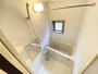 バス・シャワールーム　便利な独立洗面台