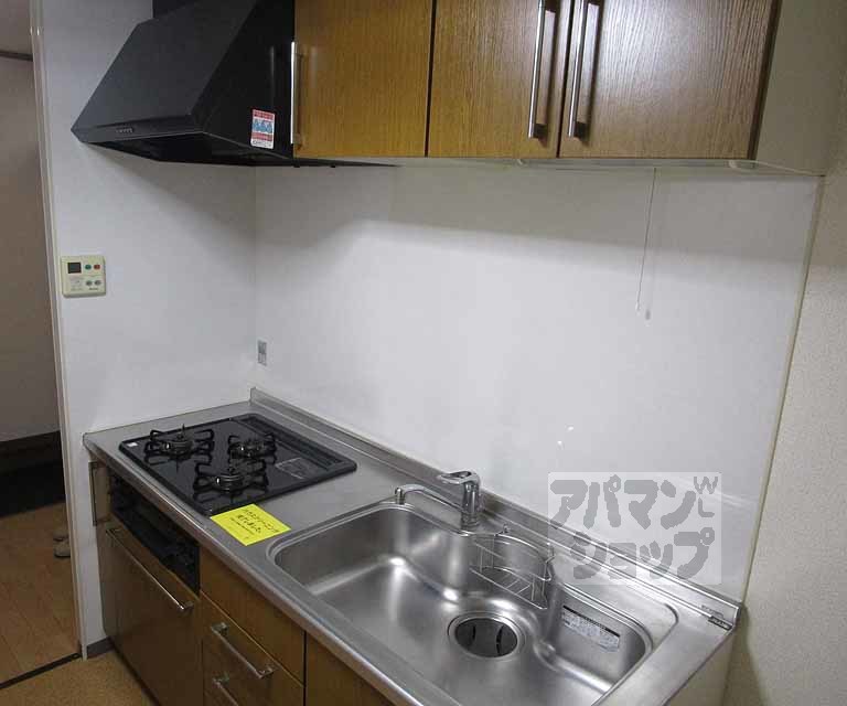 キッチン　１０１号室の写真です。