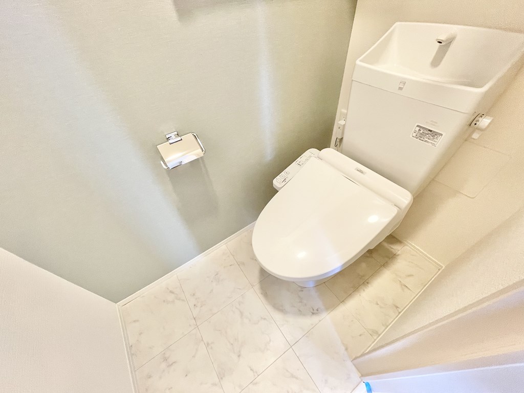 トイレ　同施工会社施工例