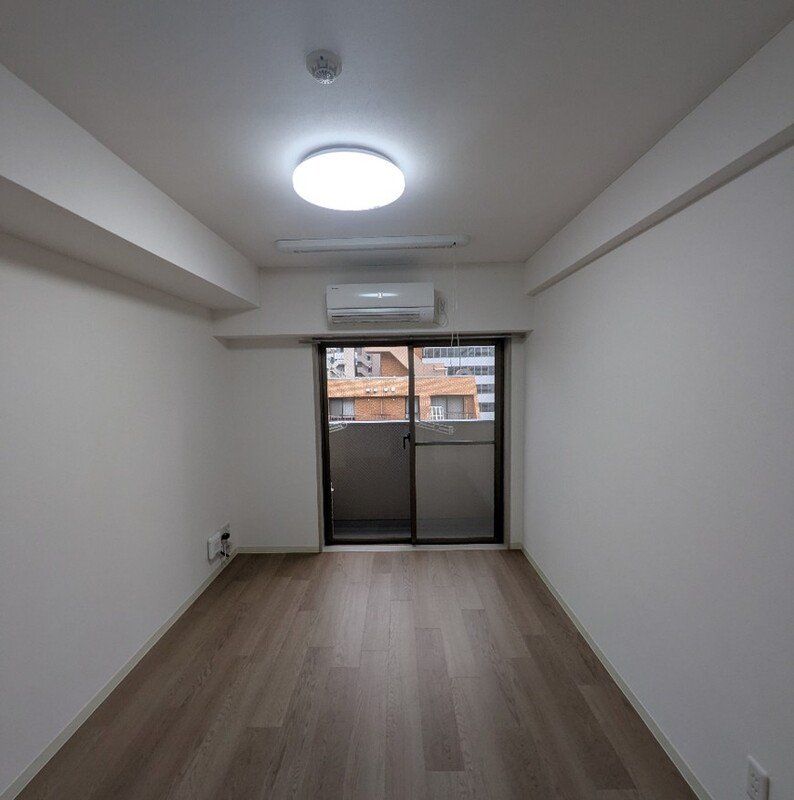 居室・リビング　駐車場