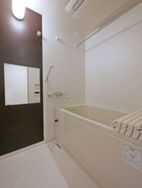 バス・シャワールーム　バスルーム