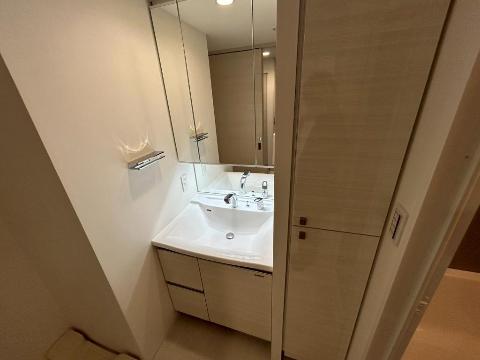 洗面設備　洗髪洗面化粧台