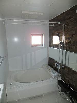 バス・シャワールーム　日々の暮らしに欠かせないお風呂です