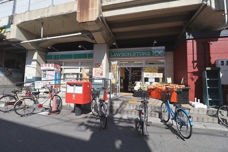 コンビニ　ローソンストア100近鉄今里駅前店（コンビニ）まで77m