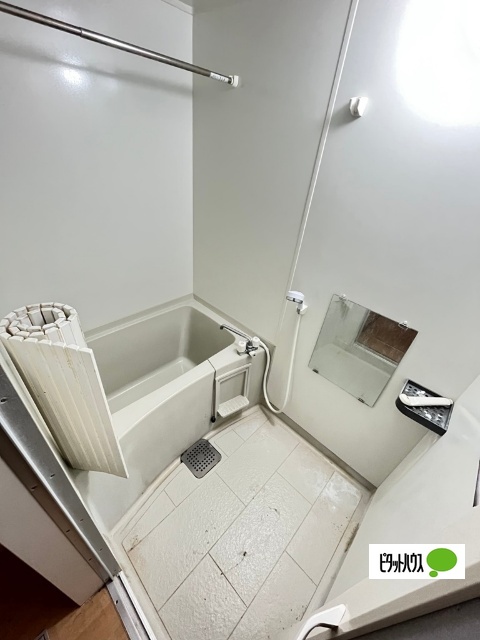 バス・シャワールーム　１０７