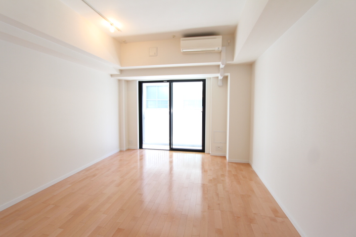 居室・リビング　※参考写真