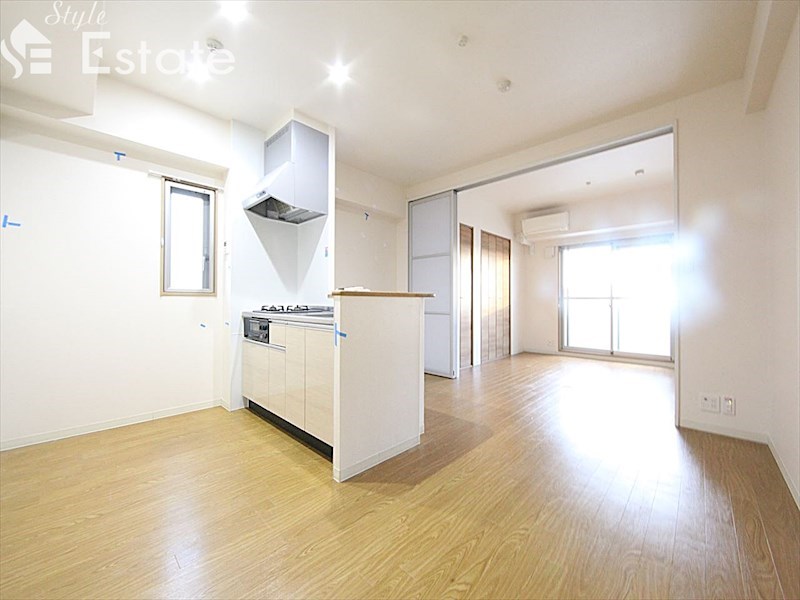 居室・リビング　内装