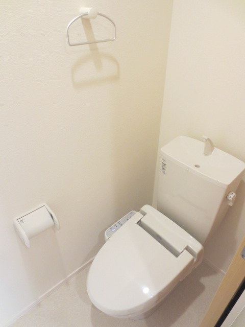 トイレ　★温水洗浄便座★