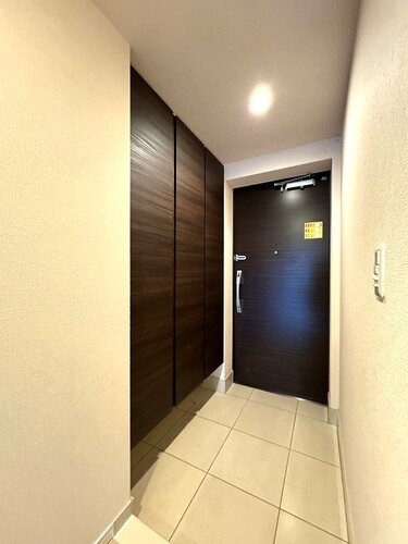 玄関　玄関　※2024年02月撮影