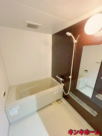 バス・シャワールーム　写真は別のお部屋です。（現況を優先してください）