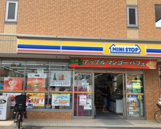 コンビニ　ミニストップ 西小岩5丁目店（コンビニ）まで432m