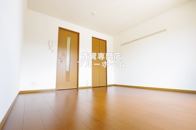 居室・リビング　8帖の洋室です！