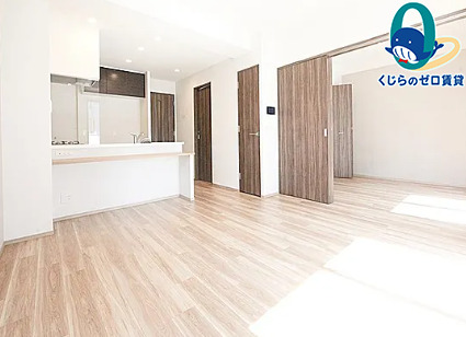 居室・リビング　初期費用分割可★ご希望の場所まで無料送迎サービス付♪