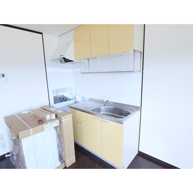 キッチン　※別部屋の参考写真になります。