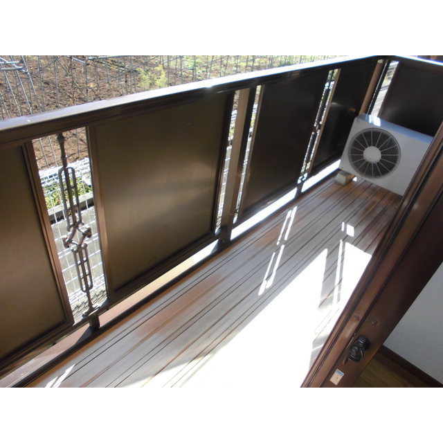 バルコニー　※別部屋の参考写真になります。