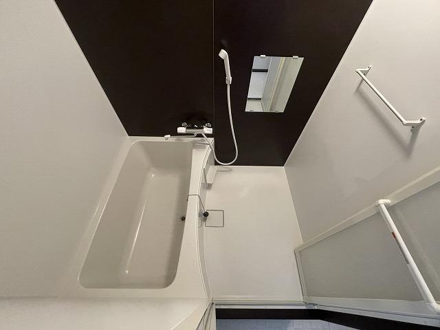 バス・シャワールーム　浴室