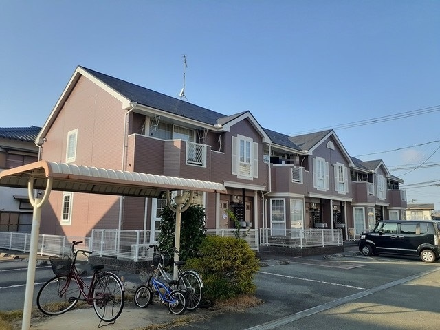 エントランス　清潔なエントランスです★