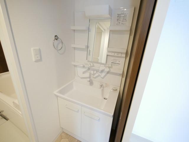 洗面設備　シャンプードレッサーです☆