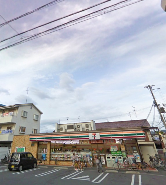 コンビニ　ローソン八尾陽光園二丁目店（コンビニ）まで124m