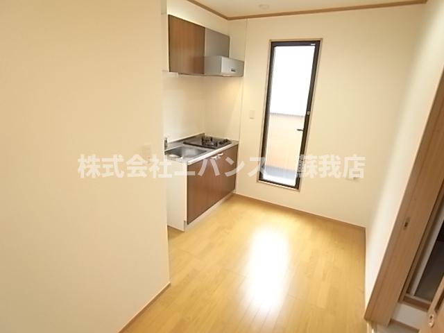 居室・リビング　別部屋の写真になります。