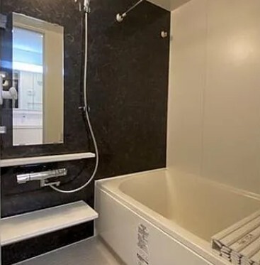 バス・シャワールーム　※別部屋参考写真