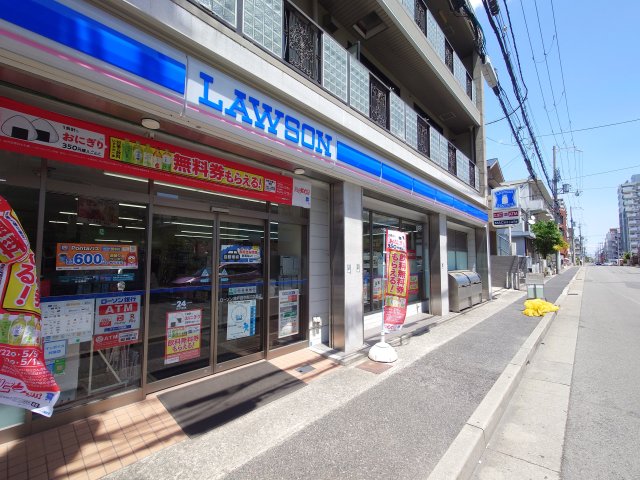 コンビニ　ローソン　神戸田中町二丁目店（コンビニ）まで130m