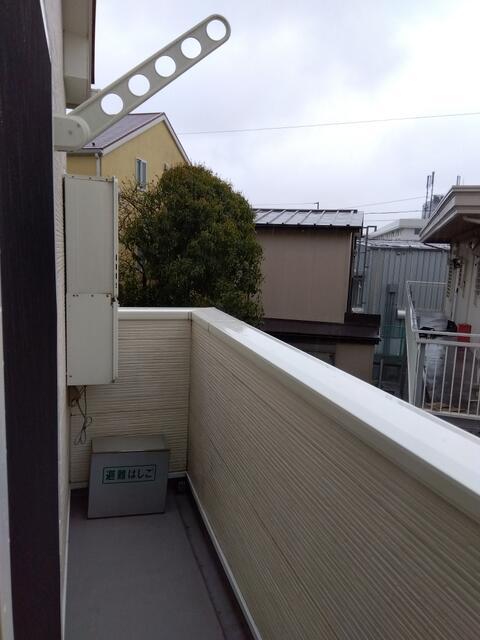 バルコニー　?