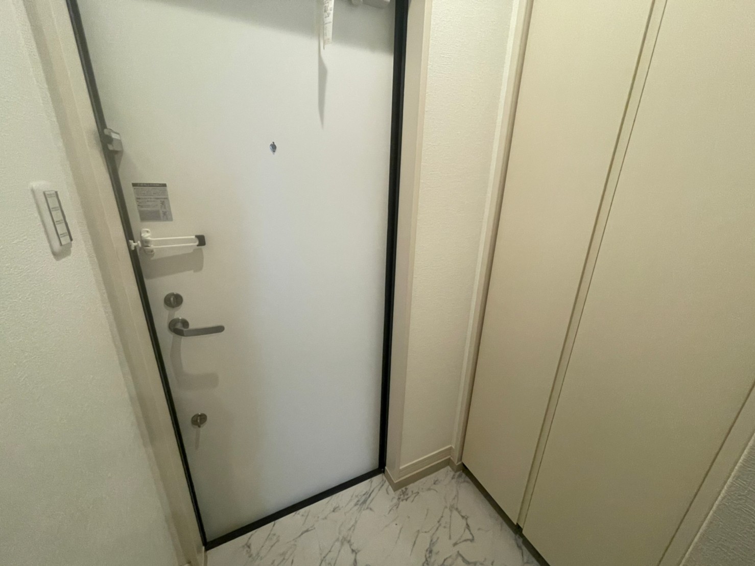 玄関　※同仕様