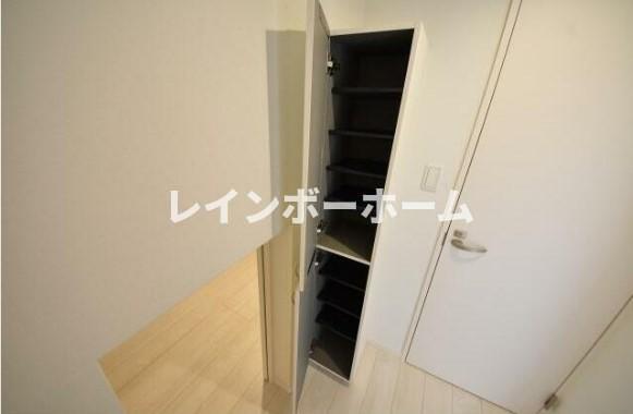 玄関　明るい玄関です
